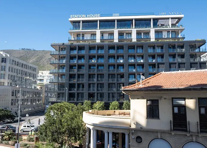 Flamingo 208: Modern Apt With Balcony