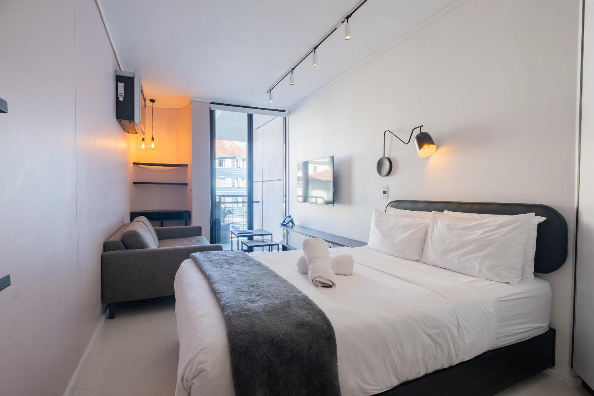 Flamingo 208: Modern With Balcony Apartamento *